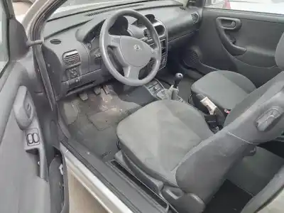 Здавання транспортного засобу opel corsa c blue line року 2004 потужний z13dt