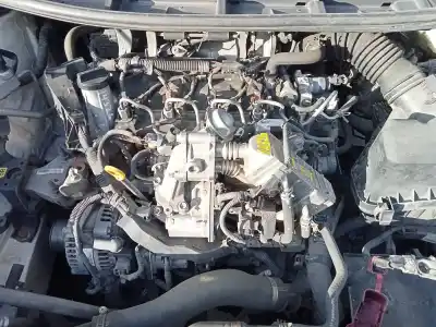 Veículo de Sucata toyota auris active do ano 2011 alimentado 1nd