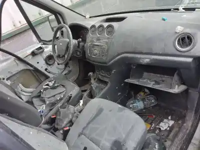 Здавання транспортного засобу ford transit connect (tc7) furgón (2006->) року 2009 потужний r3pa