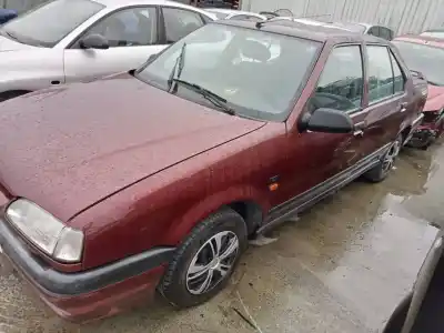 Sloopvoertuig renault 19 hatchback (b/c53) gtd van het jaar 1995 aangedreven 