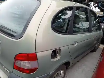 Scrapping Vehicle renault scénic i monospace (ja0/1_, fa0_) 1.9 dti (ja1u) of the year 2003 powered f9q q7