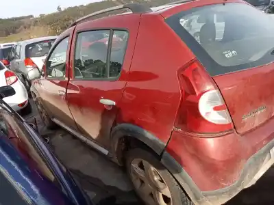 Veículo de Sucata dacia sandero ambiance do ano 2012 alimentado k7m800