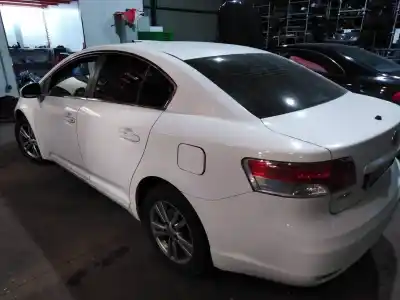 Scrapping Vehicle toyota avensis (t27) 2.0 active of the year 2009 powered 1ad