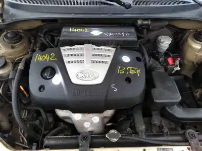 Veículo de Sucata kia rio ls berlina do ano 2003 alimentado a5d