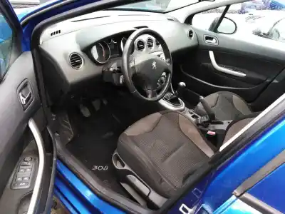 Veículo de Sucata peugeot 308 sw sport do ano 2009 alimentado 9h02