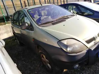 Scrapping Vehicle RENAULT SCENIC RX4 (JA0) 1.9 dCi Salomon of the year 2002 powered F9Q K7