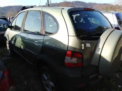 Scrapping Vehicle renault scenic rx4 (ja0) 1.9 dci salomon of the year 2002 powered f9q k7