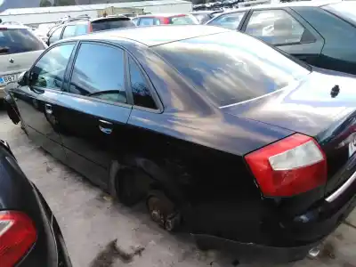 Veicolo di demolizione audi a4 berlina (8e) 1.8 t sport edition dell'anno 2001 alimentato avj