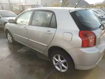 Veículo de Sucata toyota corolla (e12) 2.0 d-4d linea luna berlina do ano 2004 alimentado 1cdftv