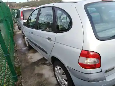 Scrapping Vehicle renault scenic (ja..) 1.9 dci authentique of the year 2002 powered f9q k7