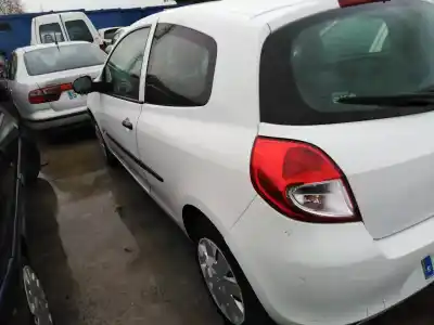 Scrapping Vehicle renault clio iii authentique of the year 2009 powered k9k m7