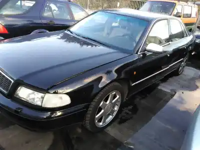 Здавання транспортного засобу audi a8 (d2) 4.2 quattro року 1998 потужний akg