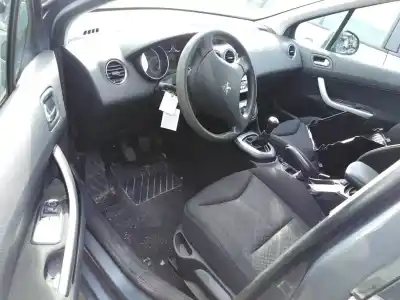 Sloopvoertuig peugeot 308 sw confort van het jaar 2009 aangedreven 9hz