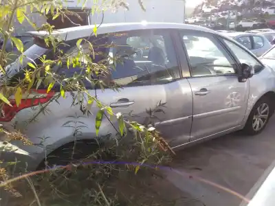 Veículo de Sucata citroen c4 picasso sx do ano 2007 alimentado 9hz