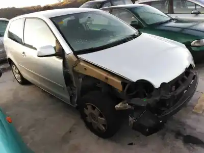 Здавання транспортного засобу VOLKSWAGEN POLO (9N1) Highline року 2004 потужний AMF