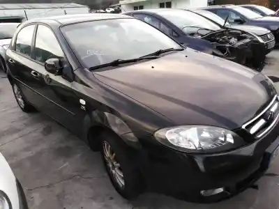 Veículo de Sucata DAEWOO LACETTI SX do ano 2004 alimentado 