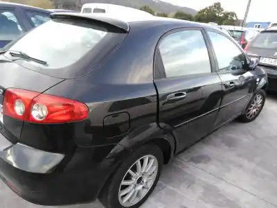 Sloopvoertuig daewoo lacetti sx van het jaar 2004 aangedreven 