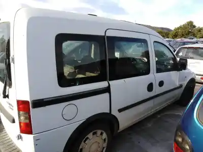 Veicolo di demolizione opel combo familiar dell'anno 2007 alimentato z13dt