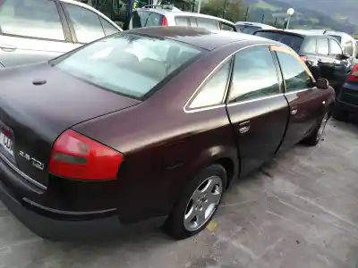 Veículo de Sucata audi a6 berlina (4b2) 2.5 tdi do ano 2000 alimentado ake