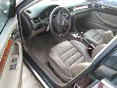 Veículo de Sucata audi a6 berlina (4b2) 2.5 tdi do ano 2000 alimentado ake