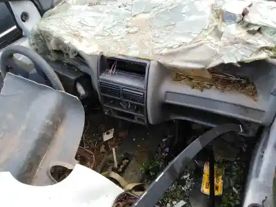 Veicolo di demolizione aixam 400 402 dell'anno 2000 alimentato 