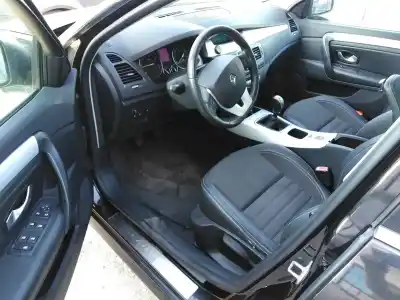 Veicolo di demolizione renault laguna iii authentique dell'anno 2008 alimentato m9r g7