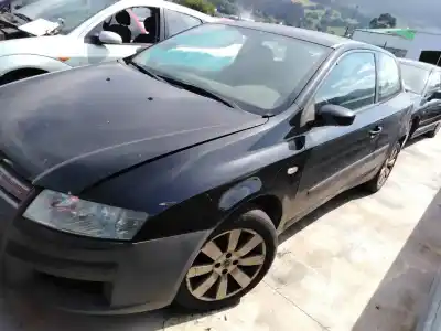 Sloopvoertuig fiat stilo (192_) 1.4 16v (192axh1b, 192bxh1b) van het jaar 2007 aangedreven 843a1000