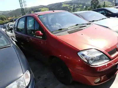 Scrapping Vehicle renault scenic (ja..) 1.9 dci authentique of the year 2003 powered f9q k7