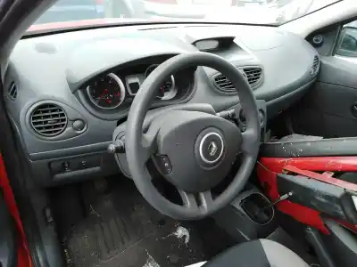 Scrapping Vehicle renault clio iii authentique of the year 2009 powered k9k m7