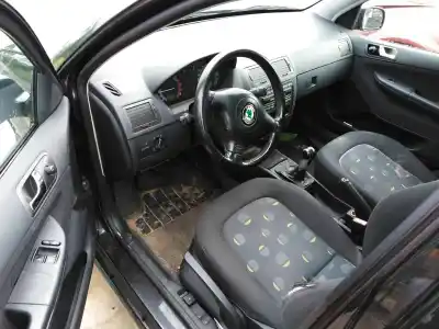 Здавання транспортного засобу skoda fabia familiar (6y5) comfort line року 2005 потужний amf