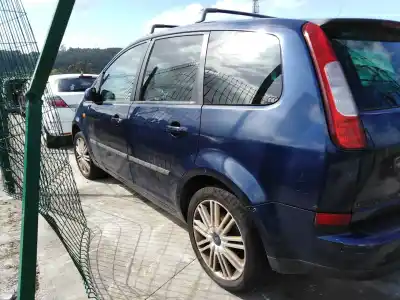 Sloopvoertuig ford focus sportbreak (cap) ghia van het jaar 2005 aangedreven g8da