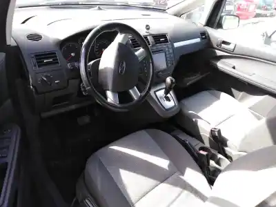 Sloopvoertuig ford focus sportbreak (cap) ghia van het jaar 2005 aangedreven g8da