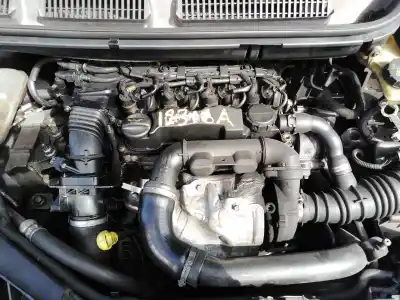 Sloopvoertuig ford focus sportbreak (cap) ghia van het jaar 2005 aangedreven g8da