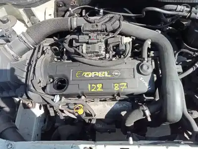 Veículo de Sucata opel combo familiar do ano 2004 alimentado y17dtl