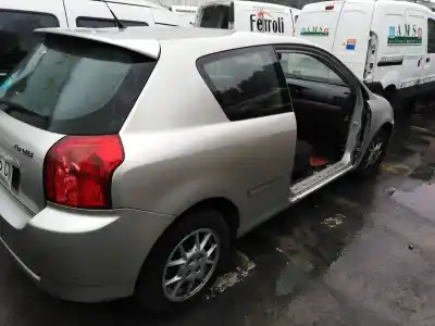Veículo de Sucata toyota corolla (e12) 1.6 16v do ano 2004 alimentado 3zzfe
