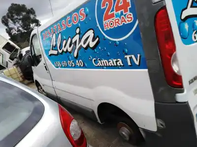 Veículo de Sucata renault trafic combi (ab 4.01) generation expression combi corto do ano 2010 alimentado m9rm7