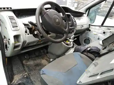 Veículo de Sucata renault trafic combi (ab 4.01) generation expression combi corto do ano 2010 alimentado m9rm7