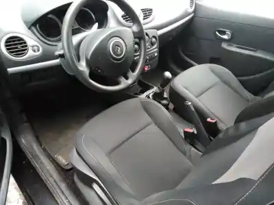 Scrapping Vehicle renault clio iii exception of the year 2009 powered d4f740