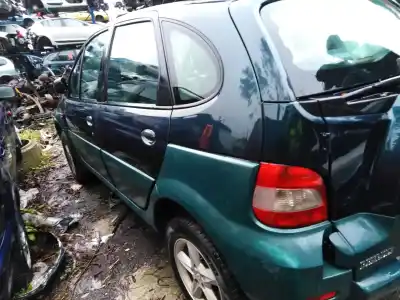 Scrapping Vehicle renault scenic rx4 (ja0) 1.9 dci salomon of the year 2001 powered f9q k7