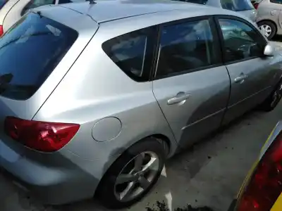 Veículo de Sucata mazda 3 berlina (bk) 1.6 cd diesel cat do ano 2005 alimentado y6