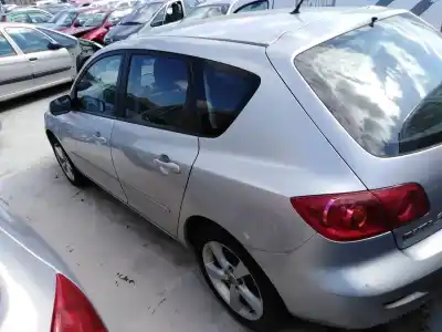 Veículo de Sucata mazda 3 berlina (bk) 1.6 cd diesel cat do ano 2005 alimentado y6