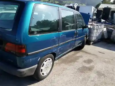 Veicolo di demolizione peugeot 806 srdt dell'anno 1997 alimentato p8c