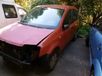 Veicolo di demolizione FIAT PANDA (169) 1.1 8V dell'anno 2003 alimentato 187A1000