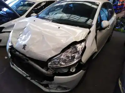 Scrapping Vehicle peugeot 208 active of the year 2015 powered bh02