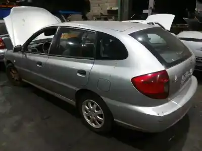 Scrapping Vehicle kia rio ls berlina of the year 2003 powered a3d