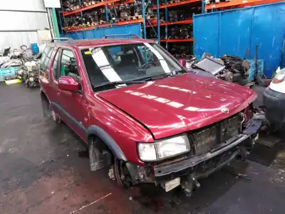 Vehículo de desguace OPEL FRONTERA B Olympus del año 2000 con motor X22DTH