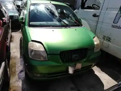 Véhicule à la ferraille kia picanto 1.1 active de l'année 2004 alimenté g4hg