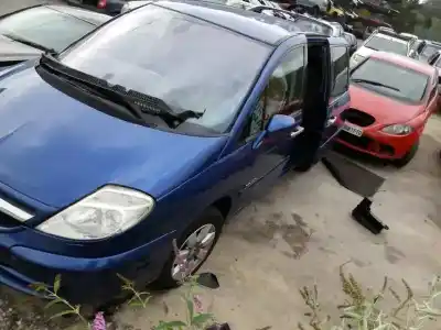 Scrapping Vehicle citroen c8 2.2 hdi 16v premier ii of the year 2004 powered 4hw