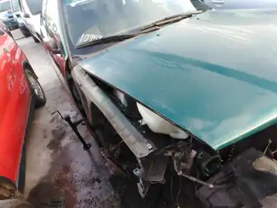 Veículo de Sucata BMW SERIE 3 COMPACTO (E36) 316i do ano 2000 alimentado 164E2