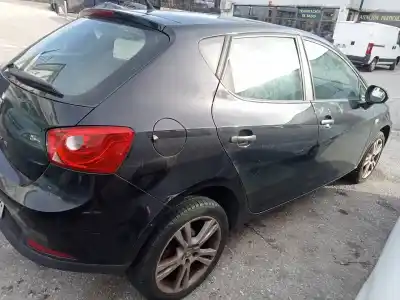 Veículo de Sucata seat ibiza (6j5) reference do ano 2008 alimentado bls